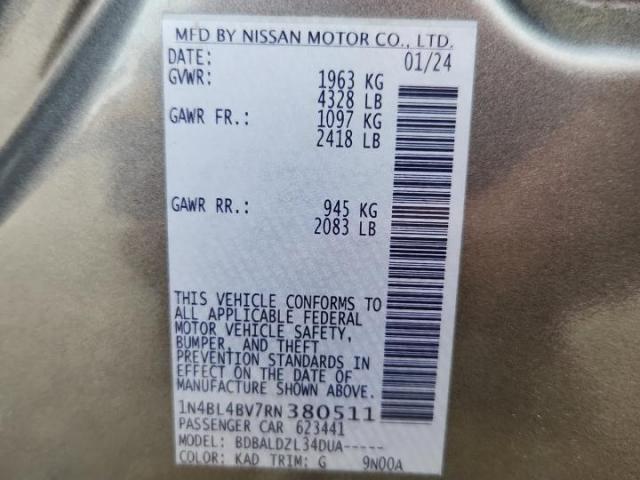 Nissan Altima S Image 9