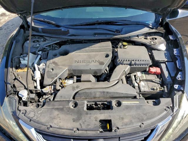 Nissan Altima 2.5 Image 13
