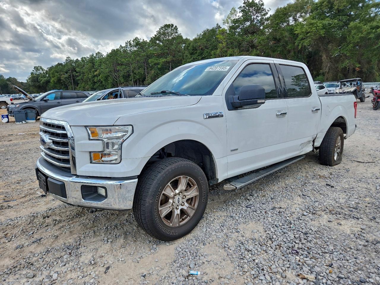 Ford F-150 Supercrew Image 1