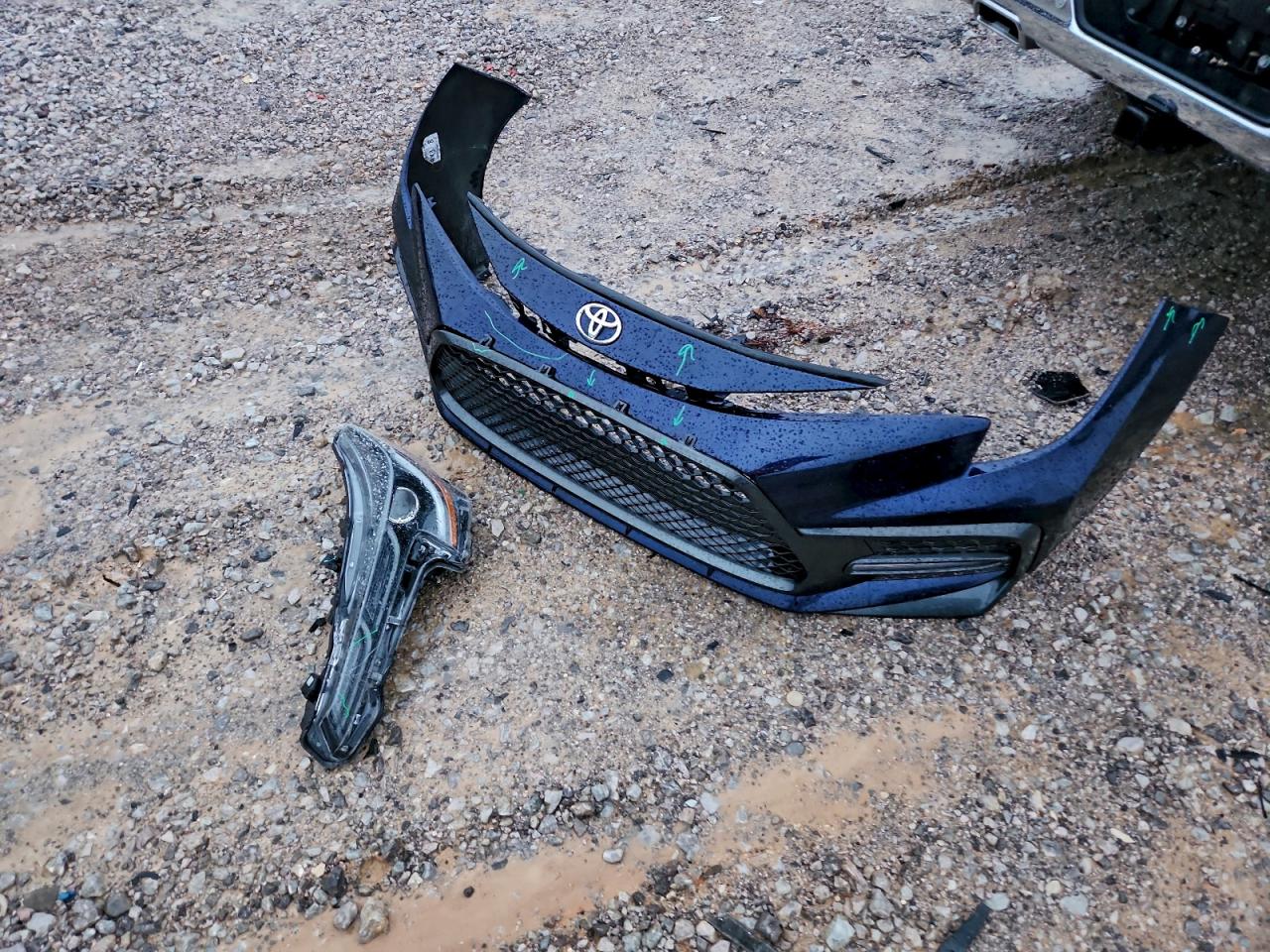 Toyota Corolla Se Image 12