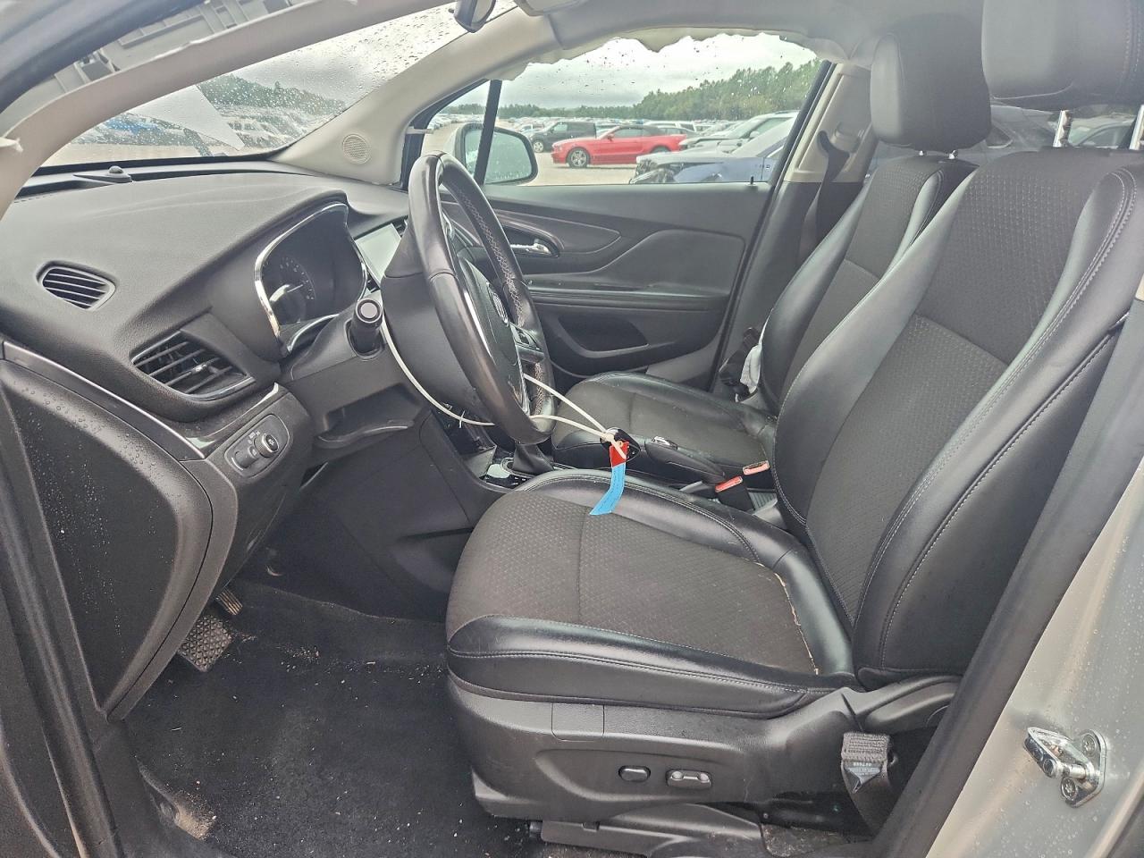 Buick Encore Preferred Image 4