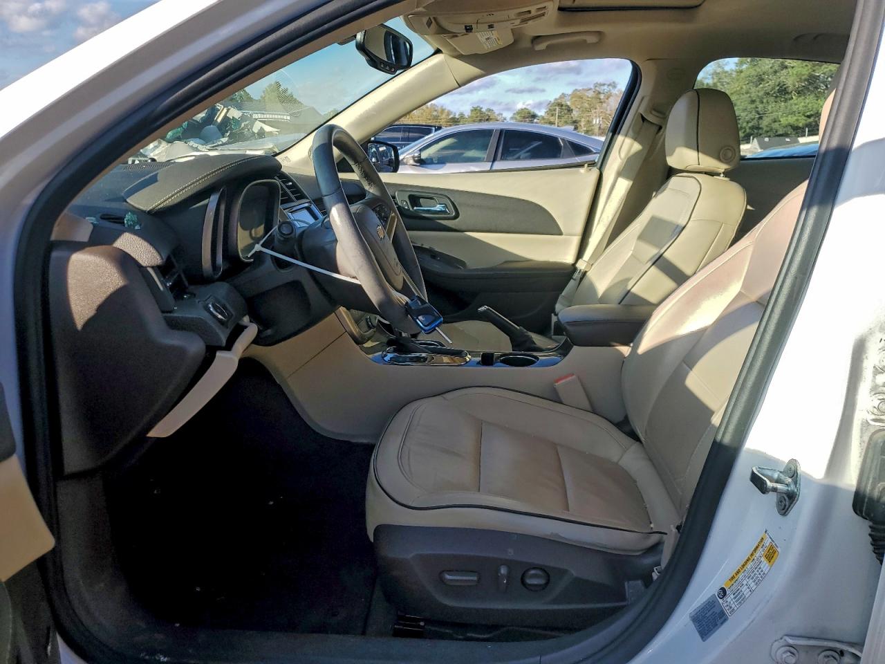 Chevrolet Malibu Ltz Image 2