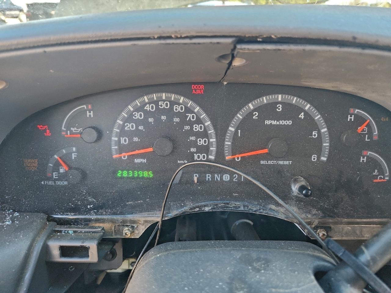 Ford F-150 Supercrew Image 12