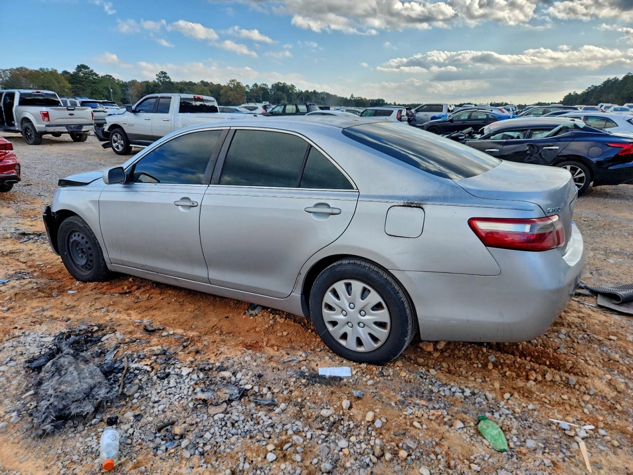 Toyota Camry Ce Image 9