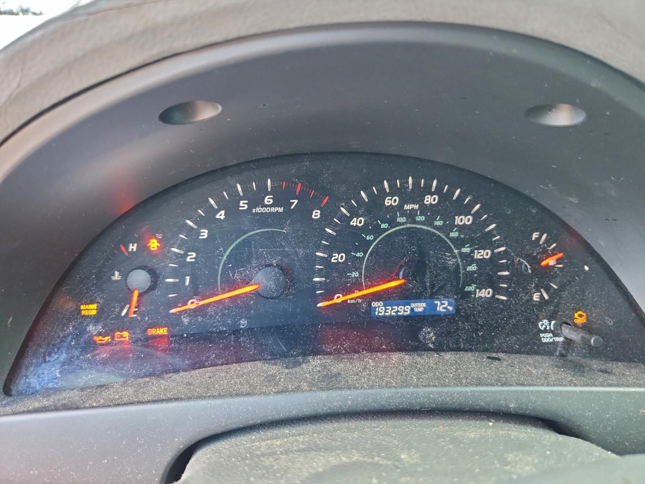 Toyota Camry Ce Image 3