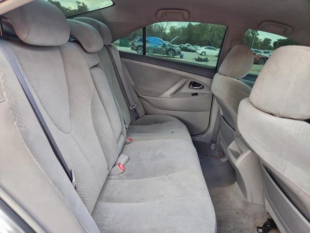 Toyota Camry Ce Image 4