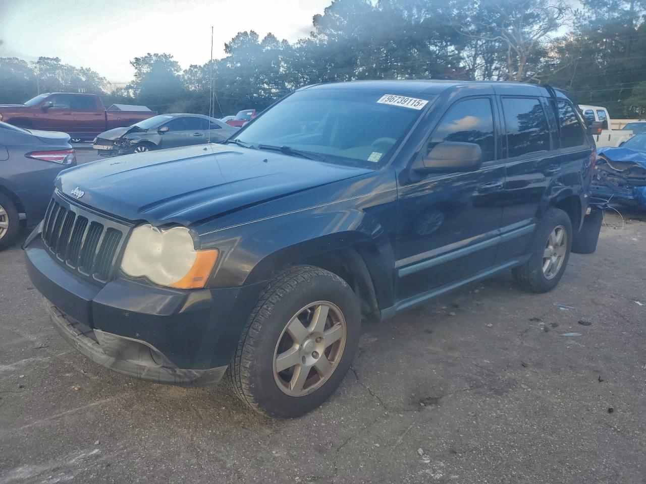 Jeep Grand Cherokee Laredo Image 1