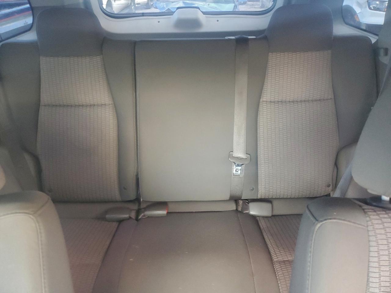 Jeep Grand Cherokee Laredo Image 10