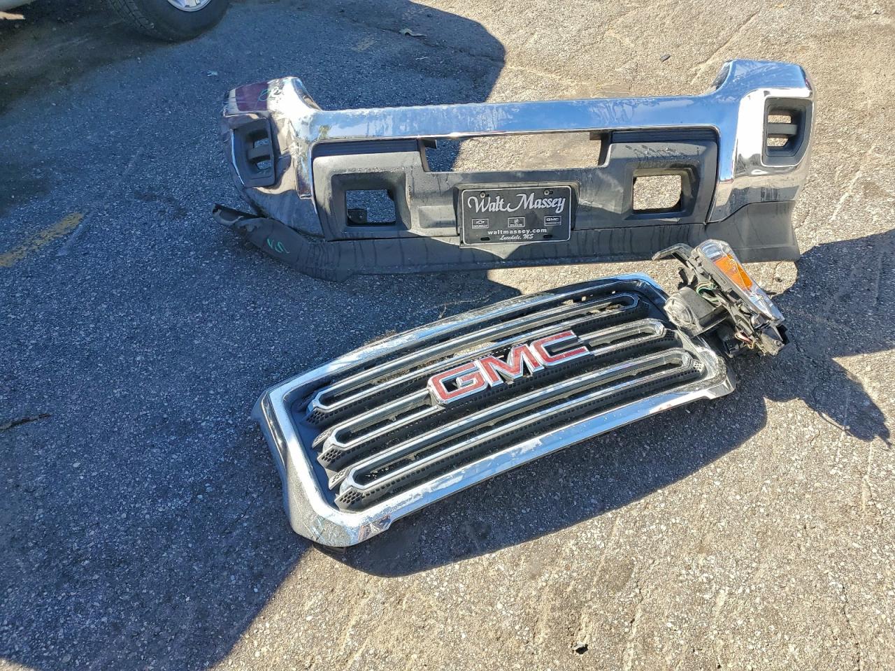 GMC Sierra C2500 Heavy Duty Image 12