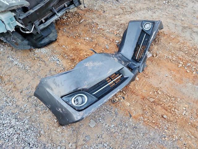 Toyota Camry Base Image 12