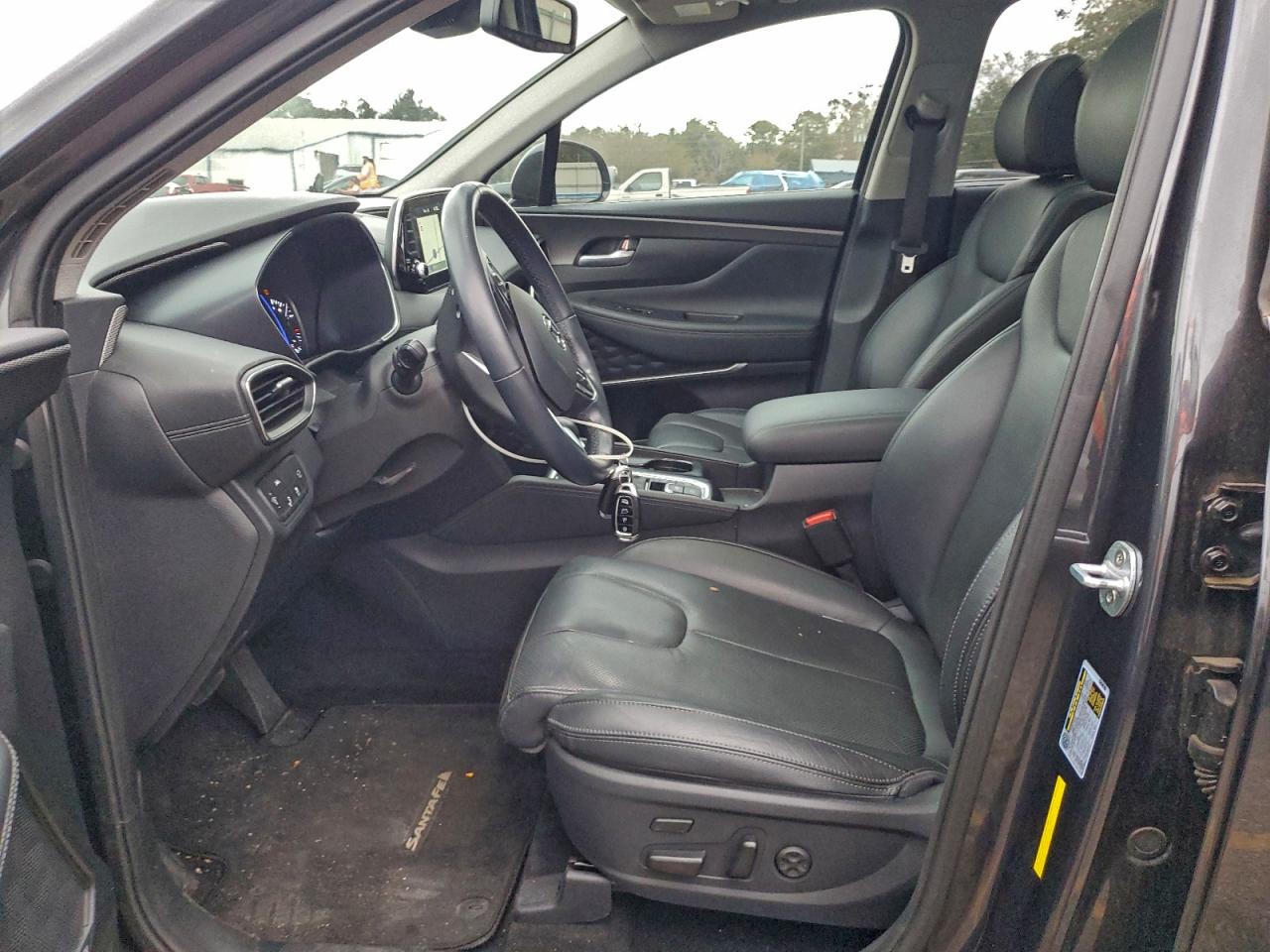 Hyundai SANTA FE Limited Image 13