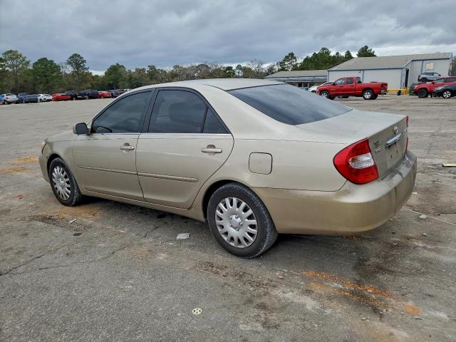 Toyota Camry Le Image 10
