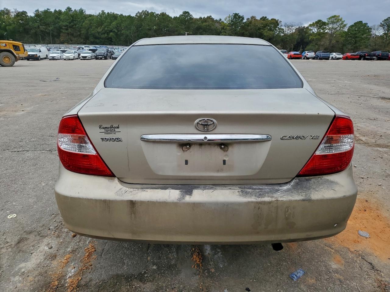 Toyota Camry Le Image 5