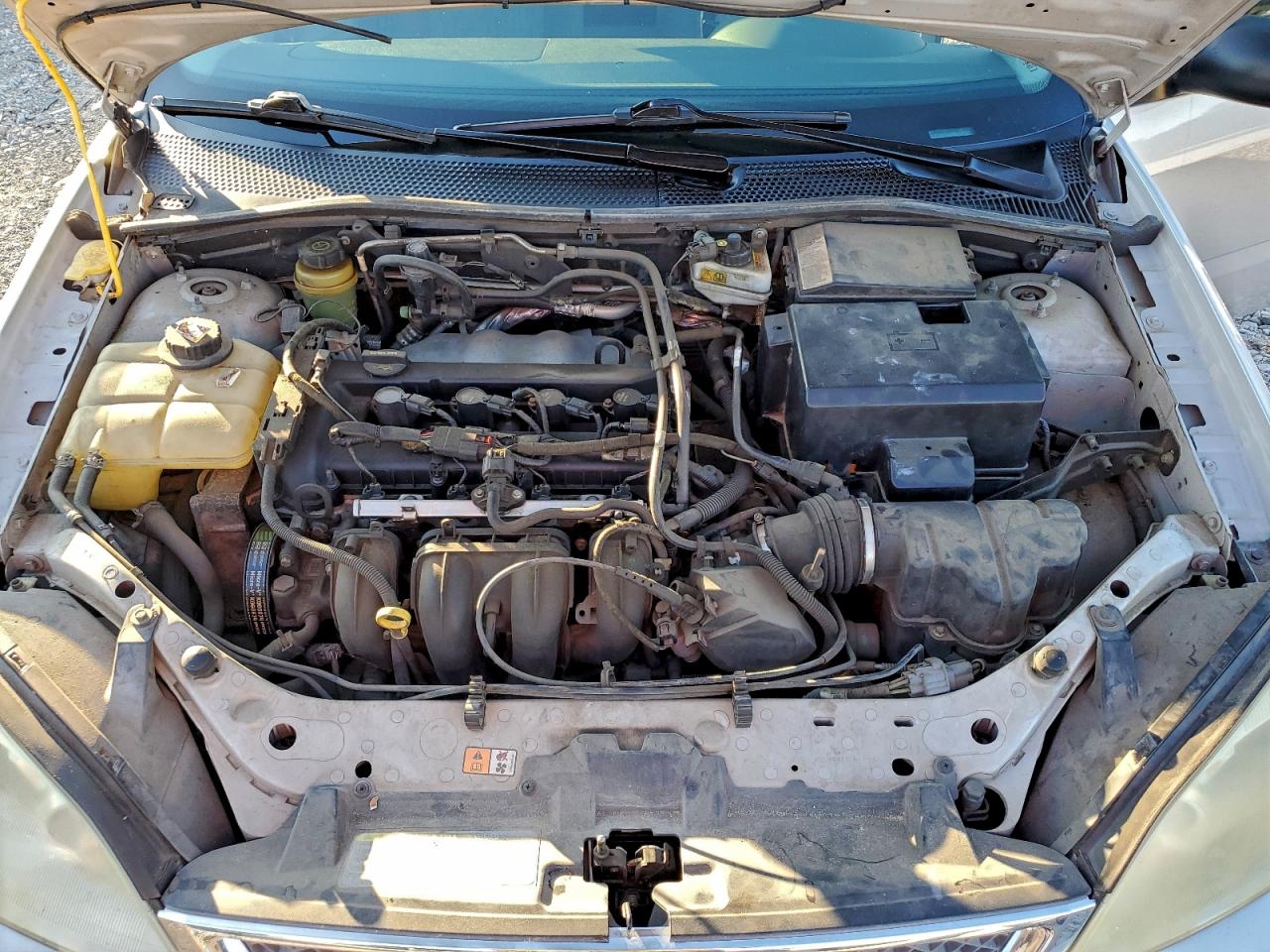 Ford Focus Zx4 Image 10