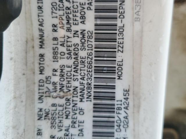 Toyota Corolla Ce Image 8