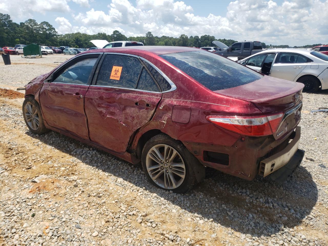 Toyota Camry Le Image 3