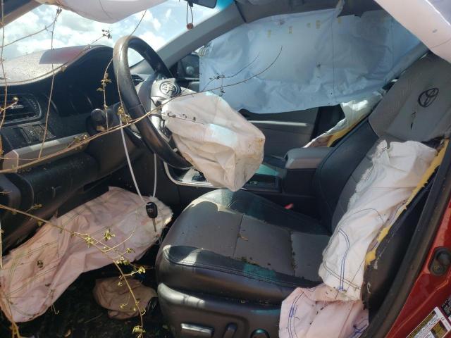 Toyota Camry Le Image 8