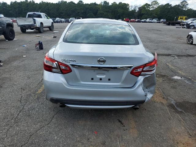 Nissan Altima 2.5 Image 5