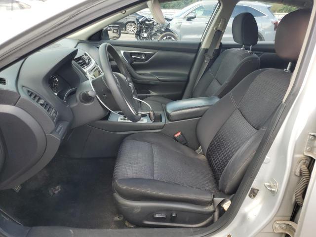 Nissan Altima 2.5 Image 8