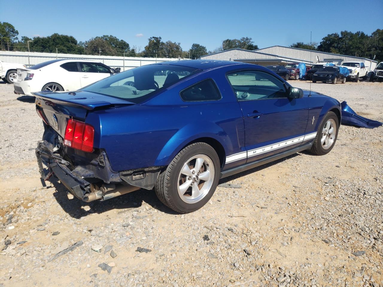 Ford Mustang Image 3