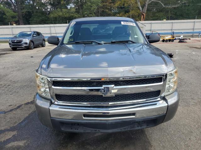 Chevrolet Silverado C1500 Image 9