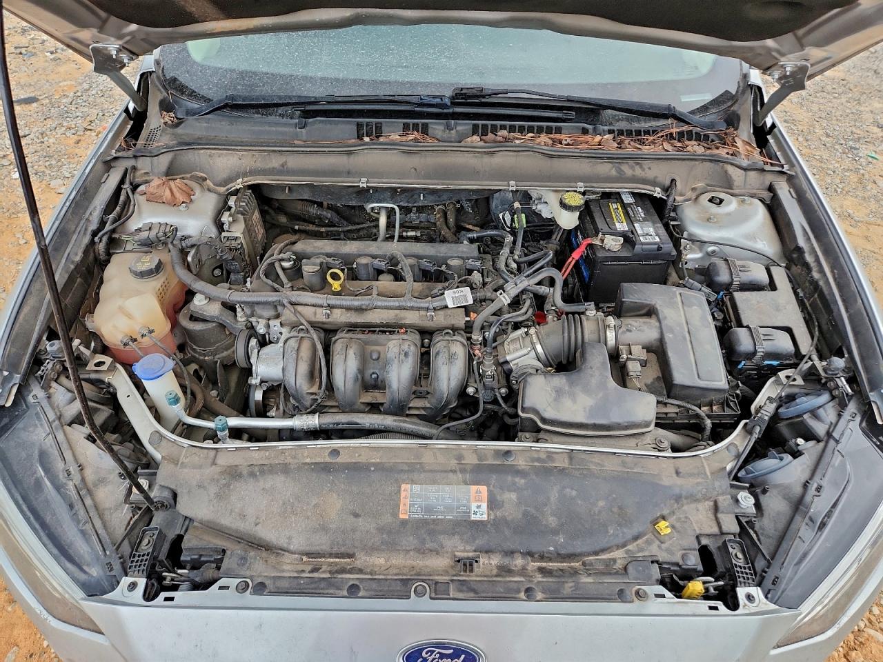 Ford Fusion S Image 9