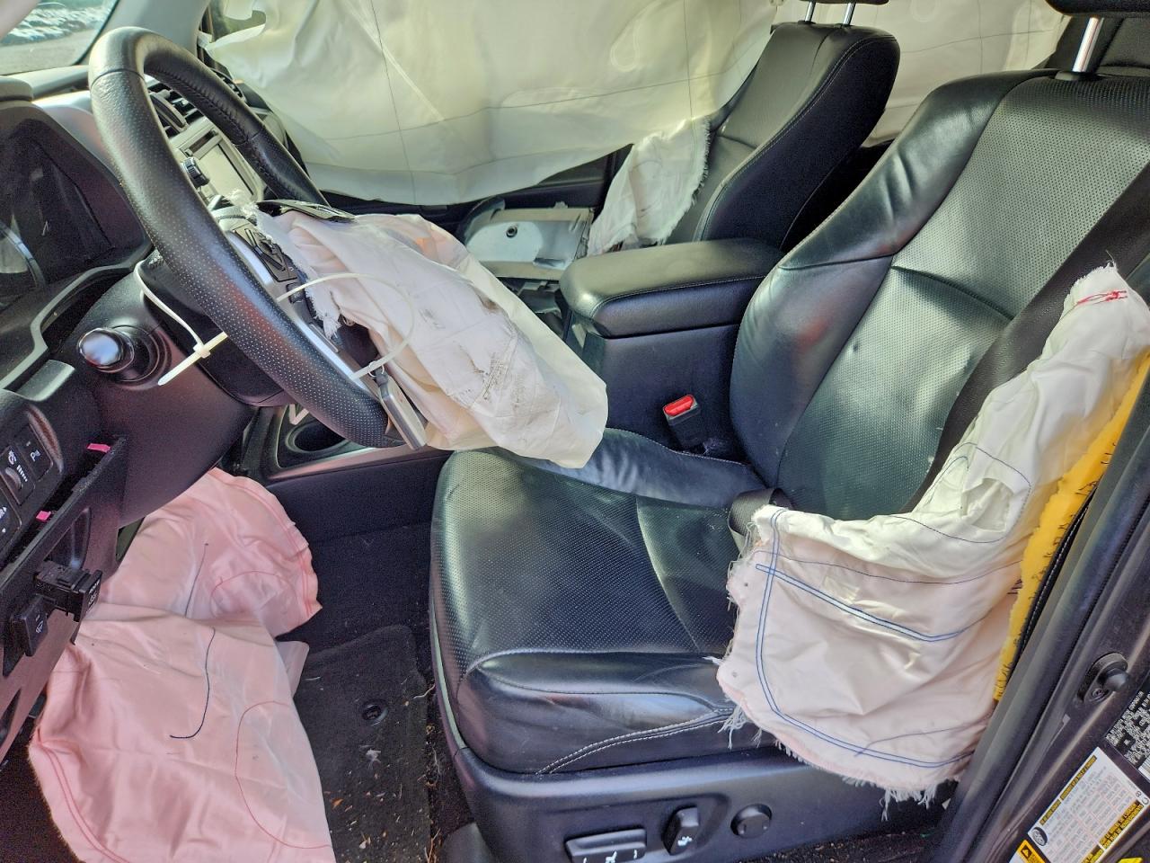 Toyota 4Runner Sr5 Image 6