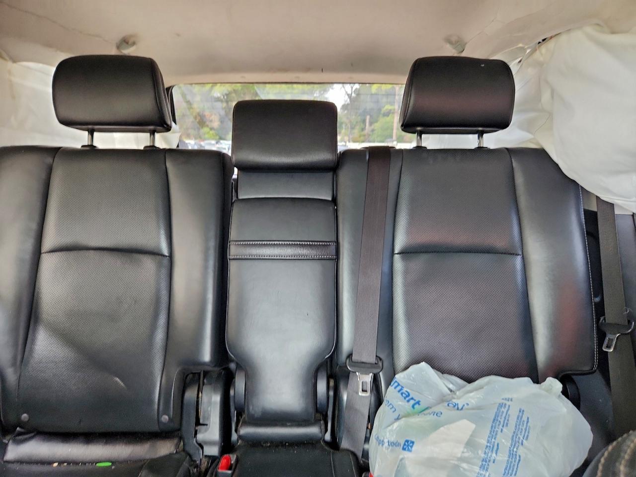 Toyota 4Runner Sr5 Image 5