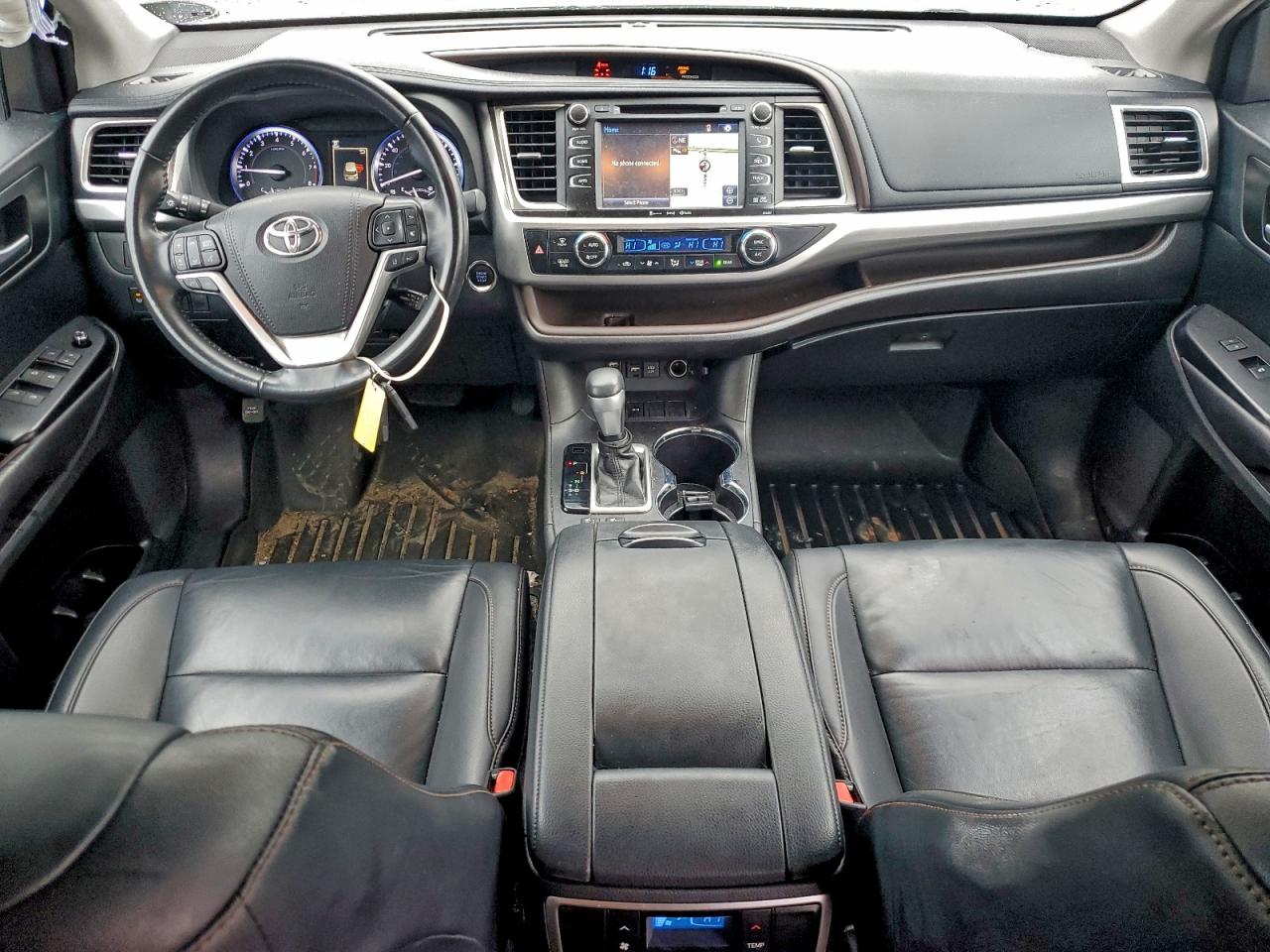 Toyota Highlander Se Image 12