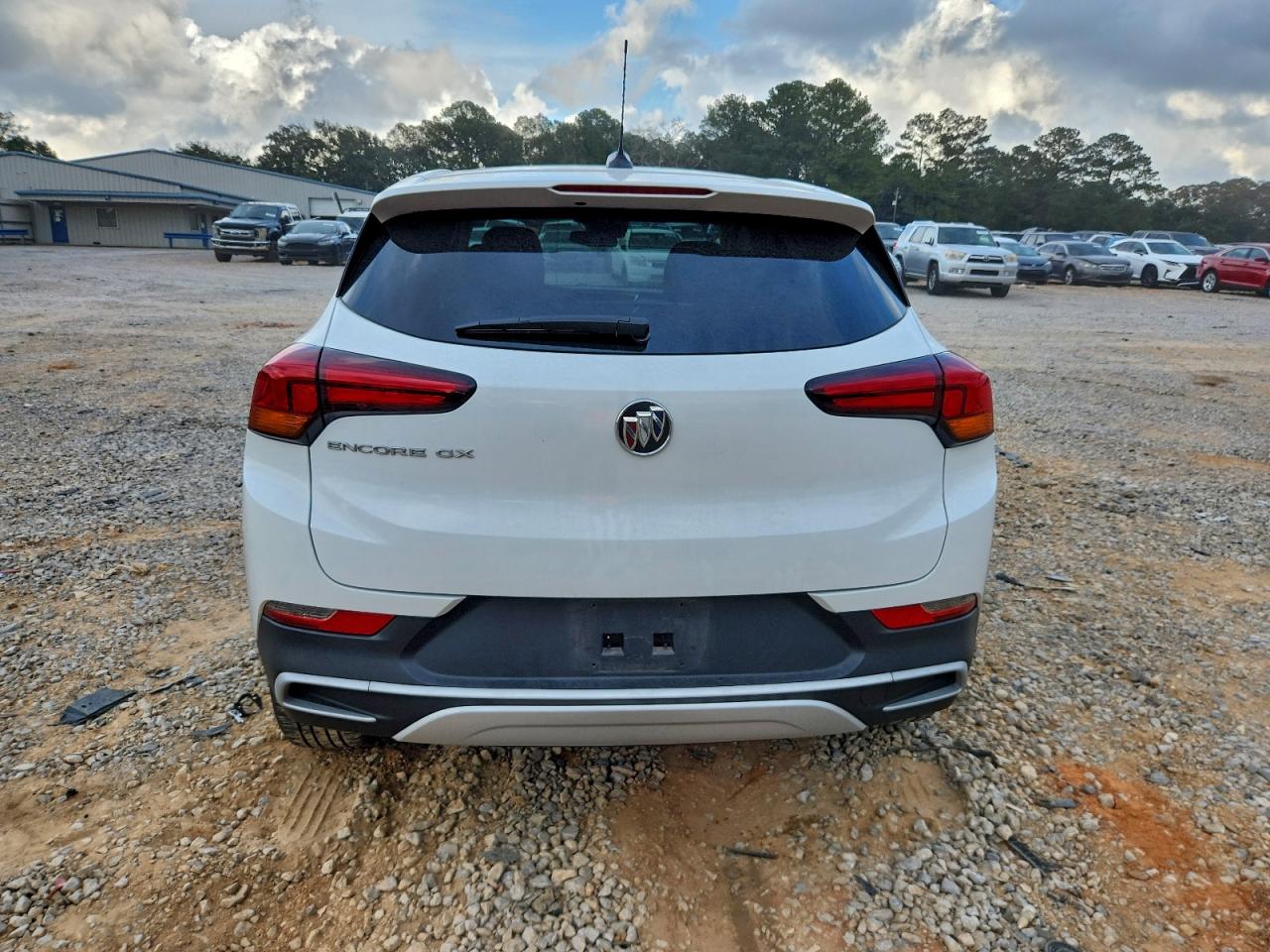 Buick Encore Preferred Image 5