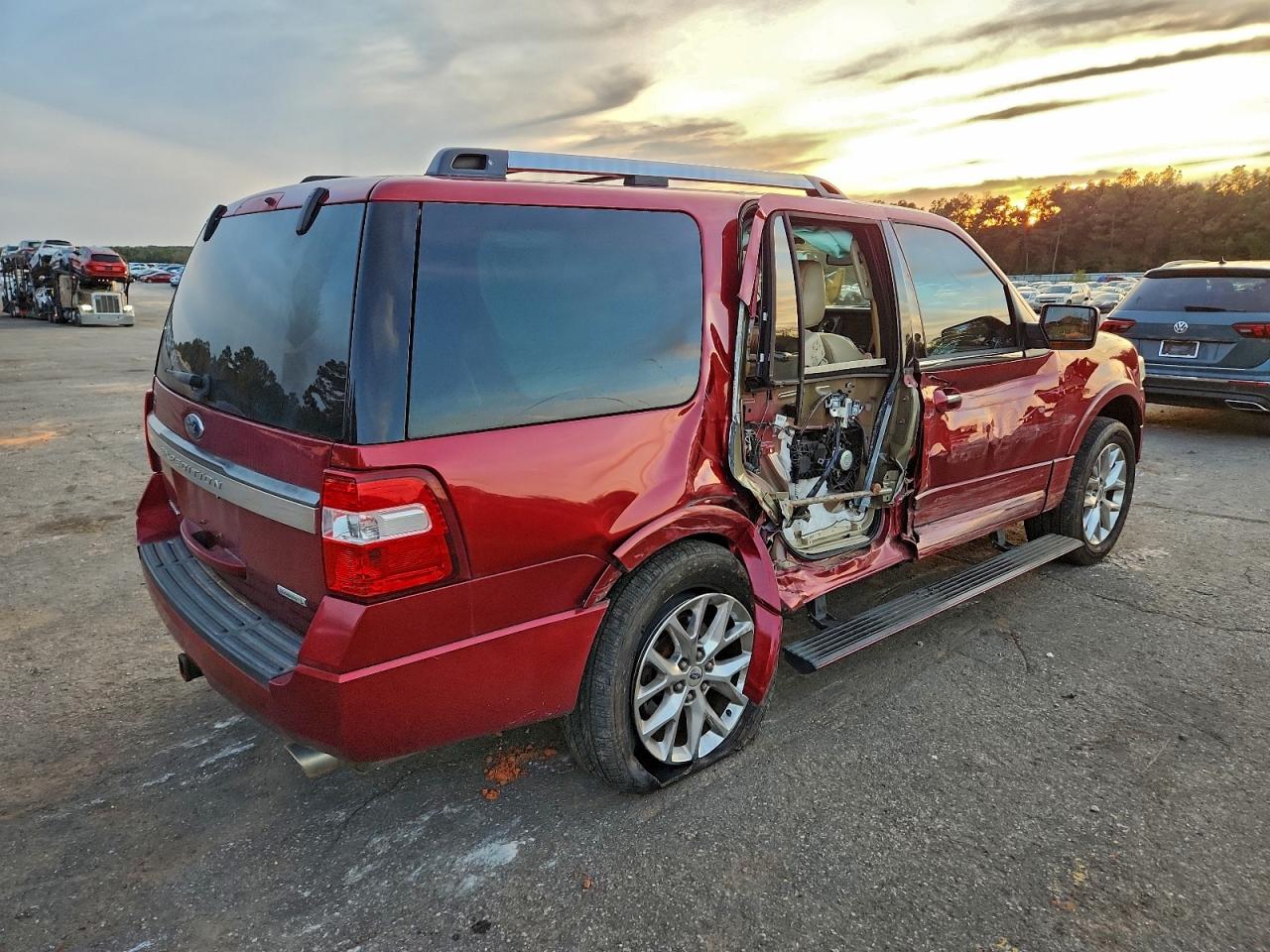 Ford Expedition Limited Image 13