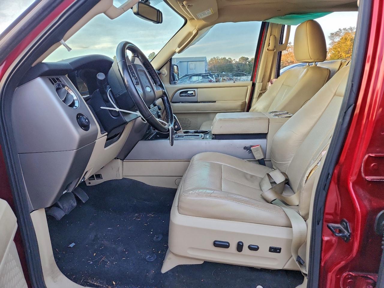 Ford Expedition Limited Image 10