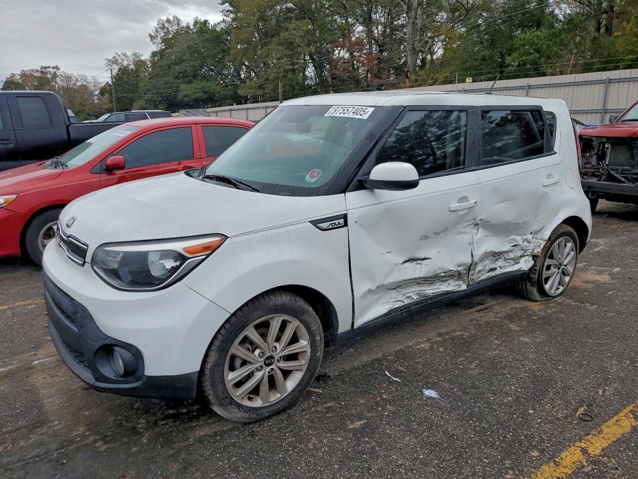 Kia Soul + Image 1