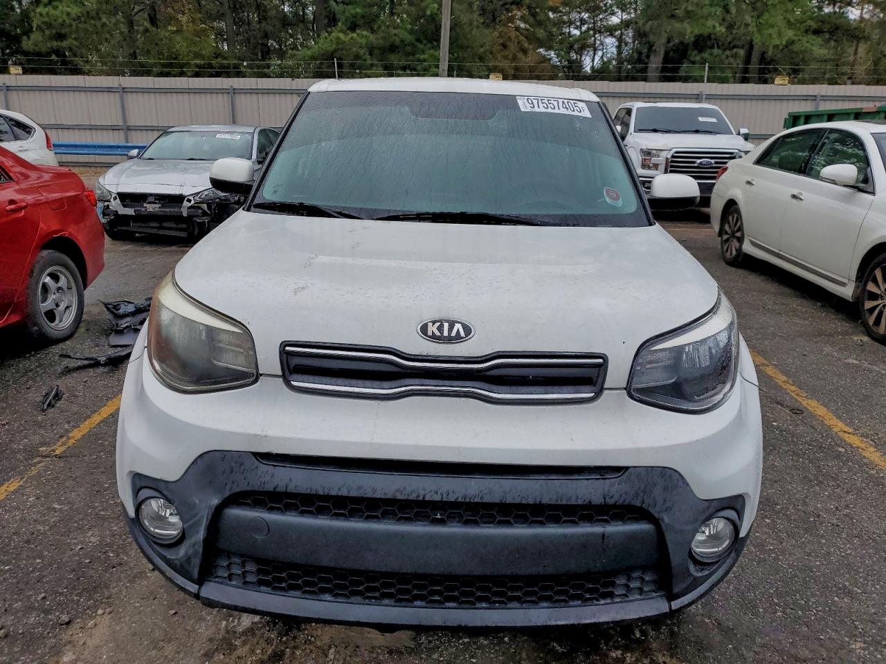 Kia Soul + Image 12
