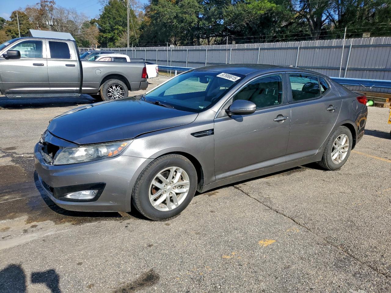 Kia Optima Lx Image 1