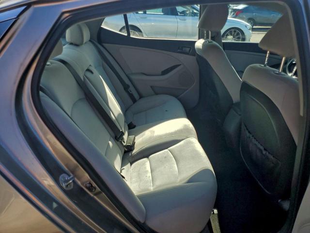 Kia Optima Lx Image 12