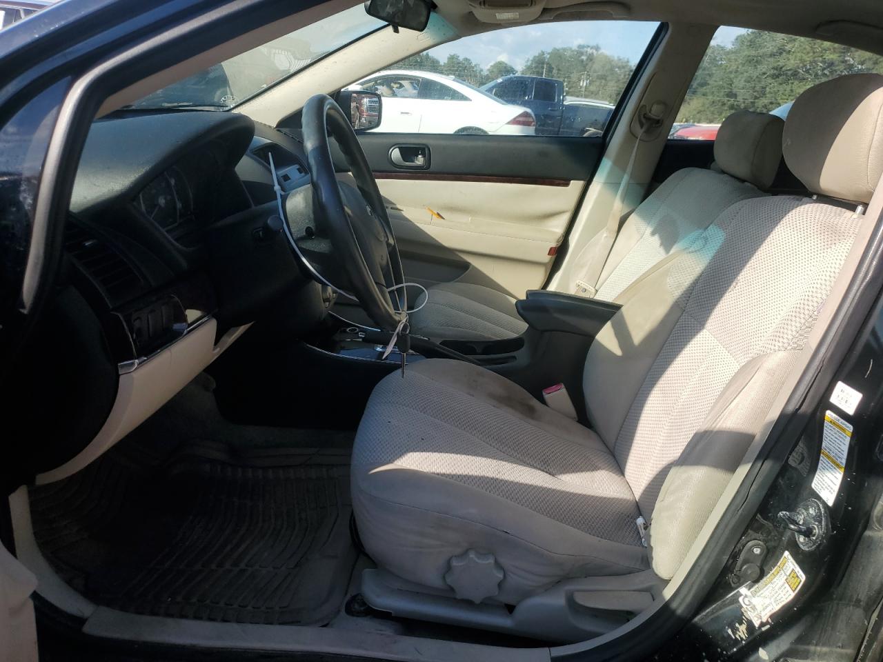 Mitsubishi Galant Es Image 7