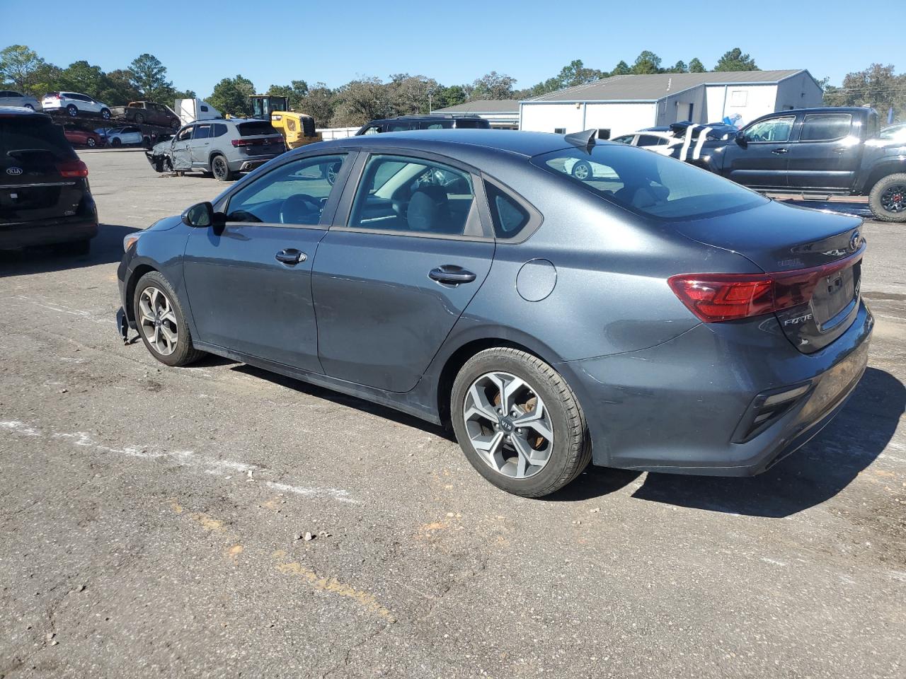 Kia Forte Fe Image 8