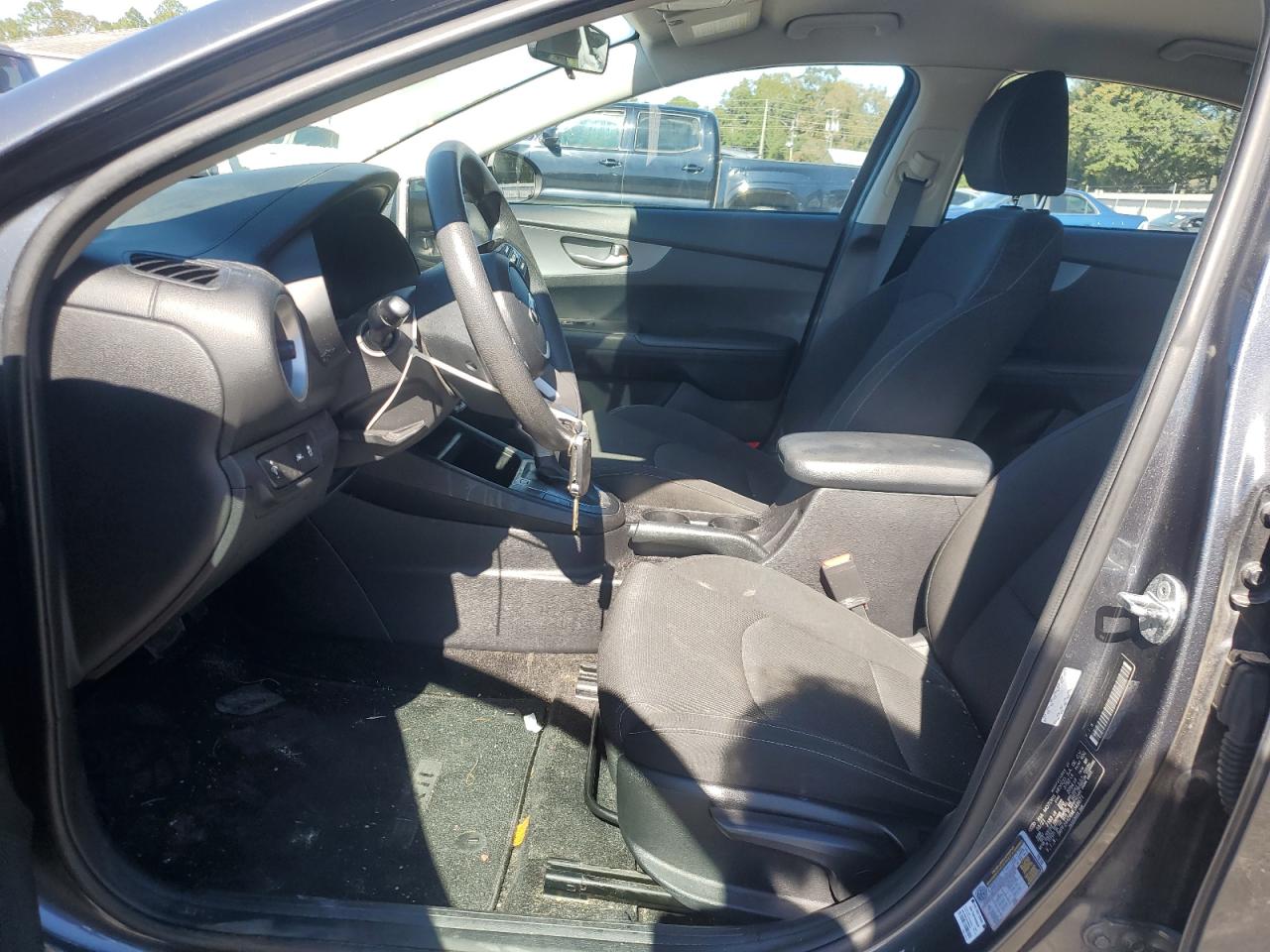 Kia Forte Fe Image 6