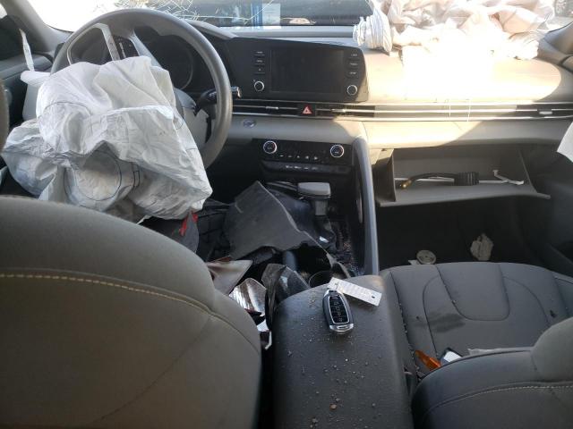 Hyundai ELANTRA Sel Image 9