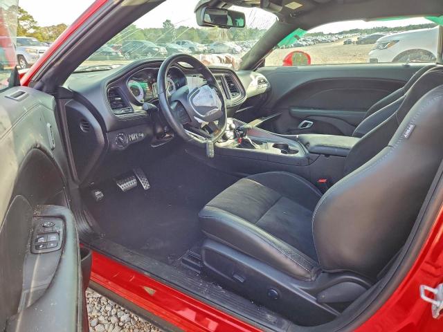 Dodge Challenger R/t Scat Pack Image 7