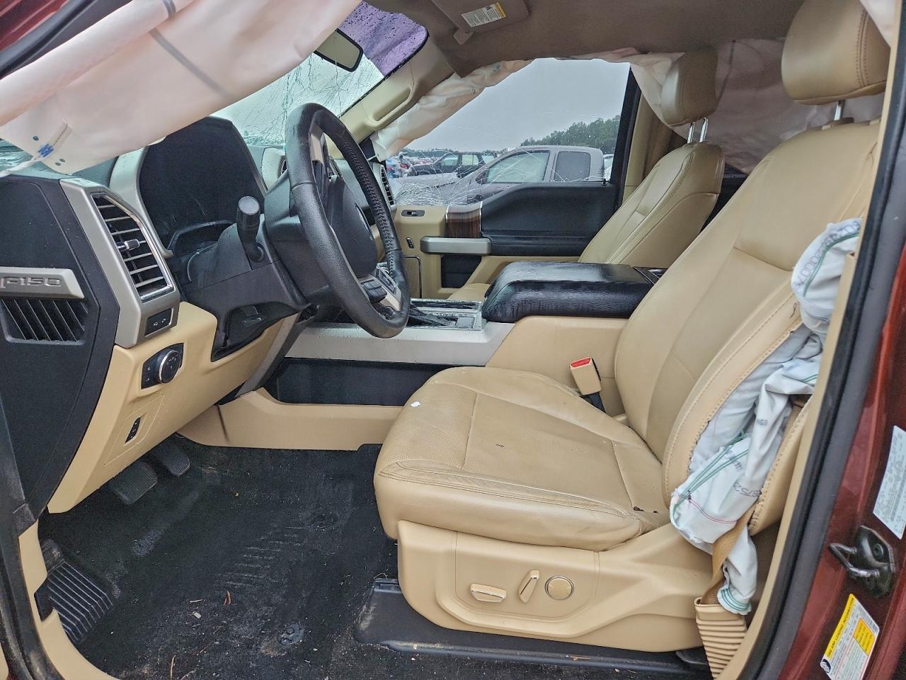 Ford F-150 Supercrew Image 7