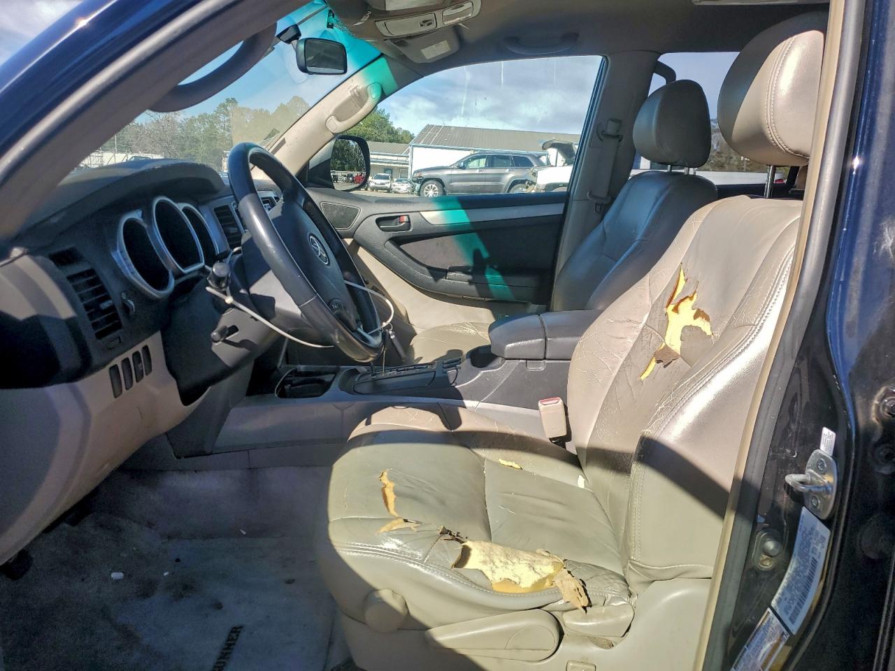 Toyota 4Runner Sr5 Image 5