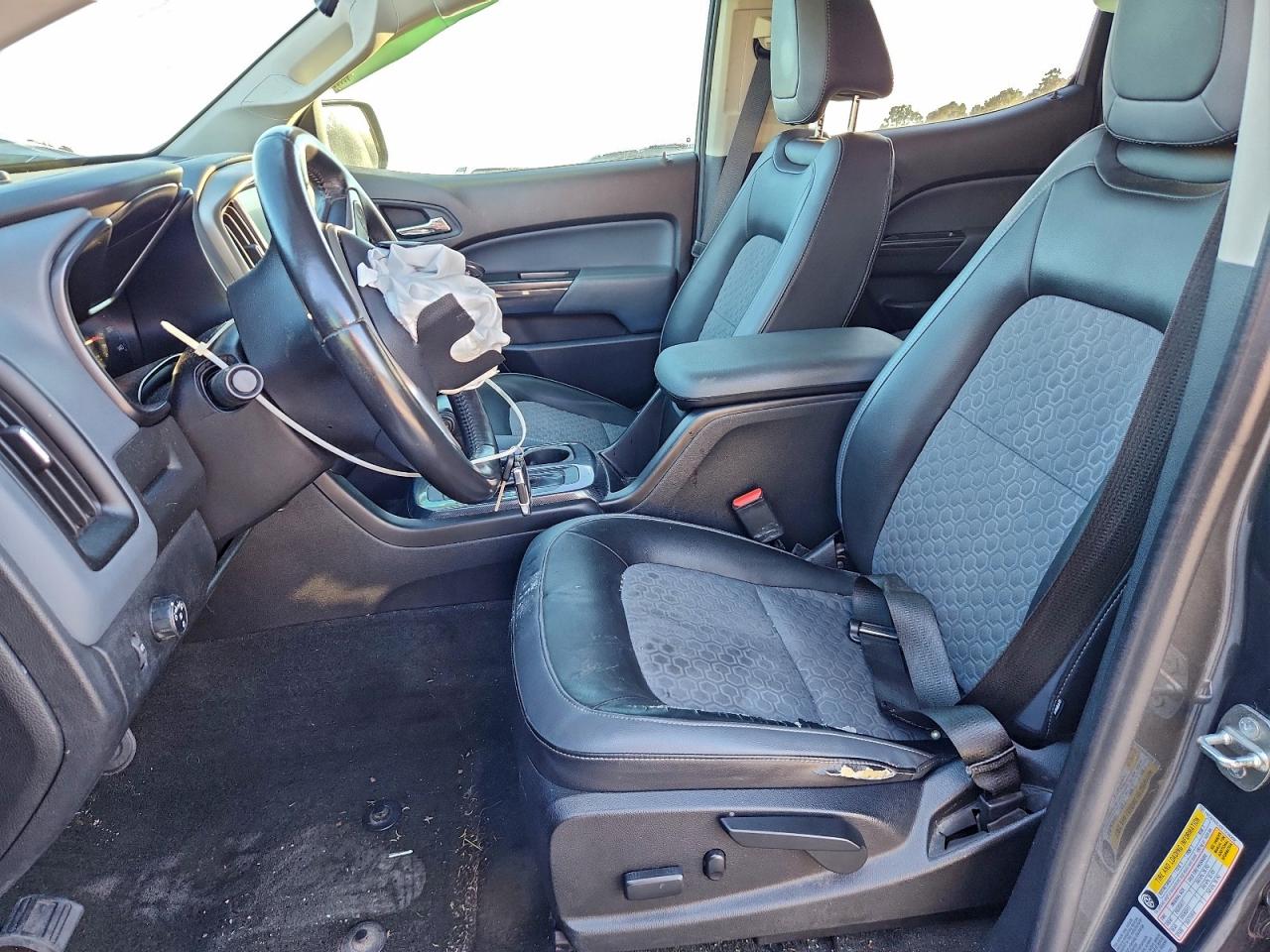 Chevrolet Colorado Z71 Image 9