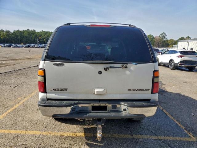 Chevrolet Tahoe C1500 Image 3