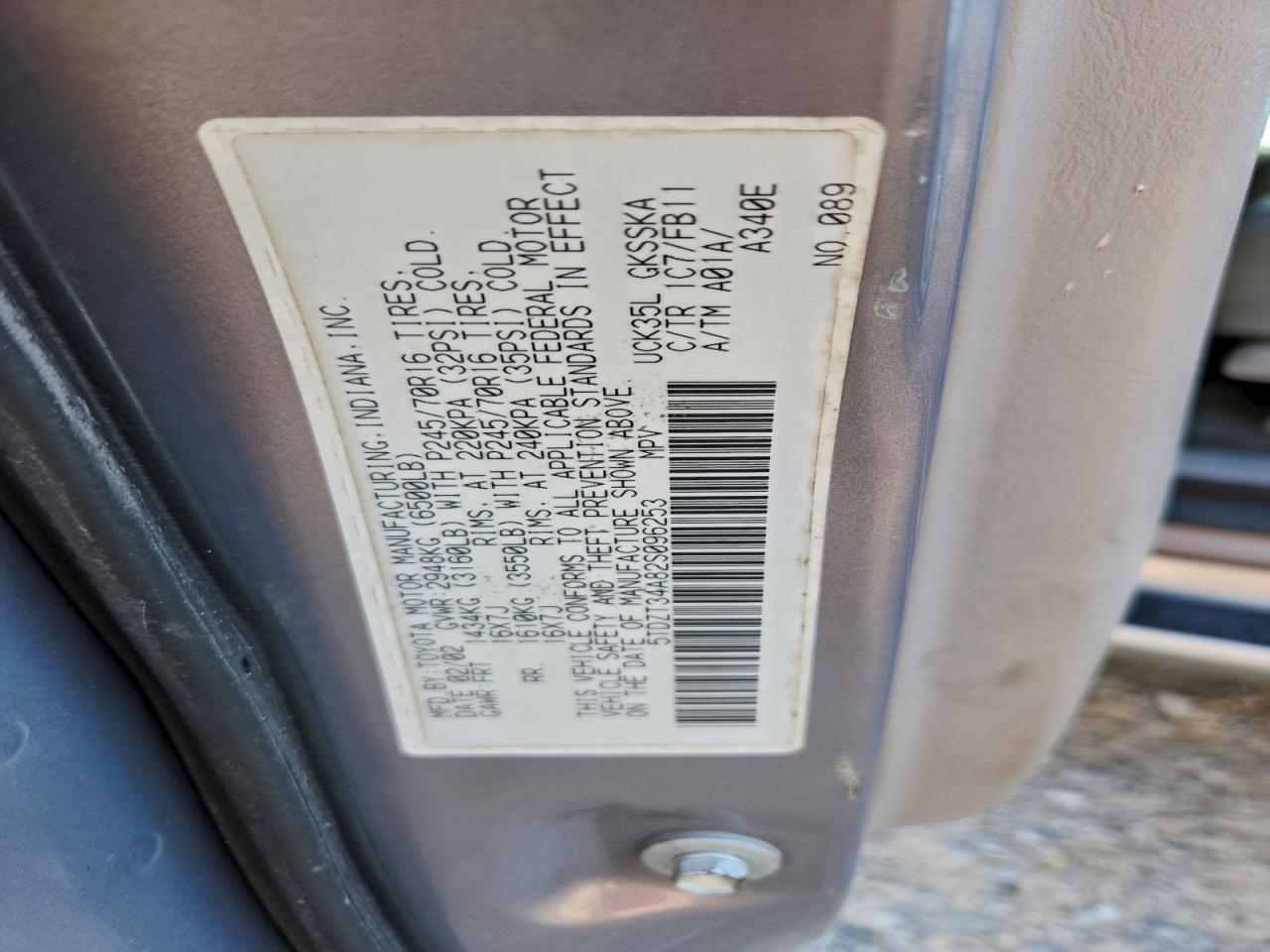 Toyota Sequoia Sr5 Image 13