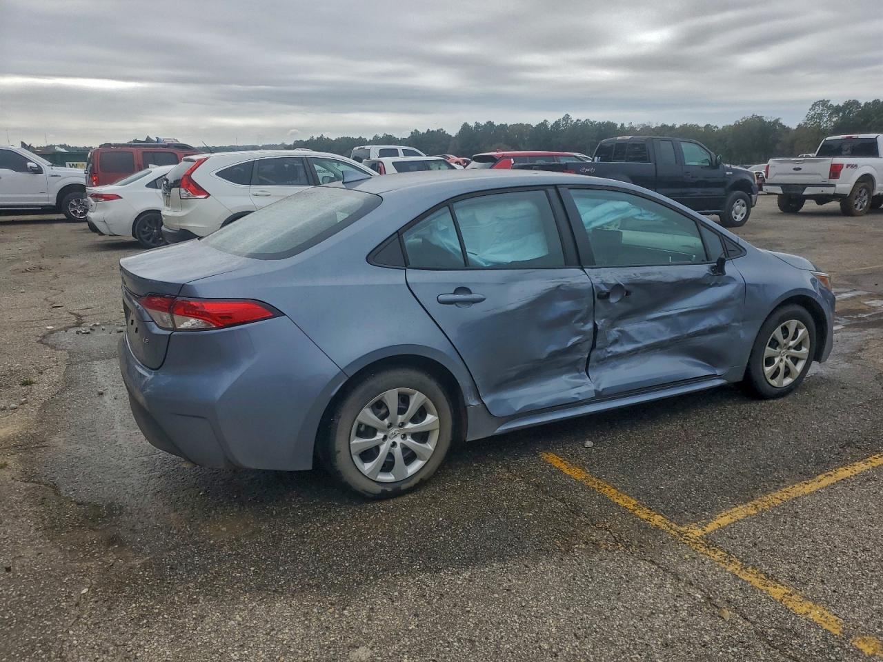 Toyota Corolla Le Image 8