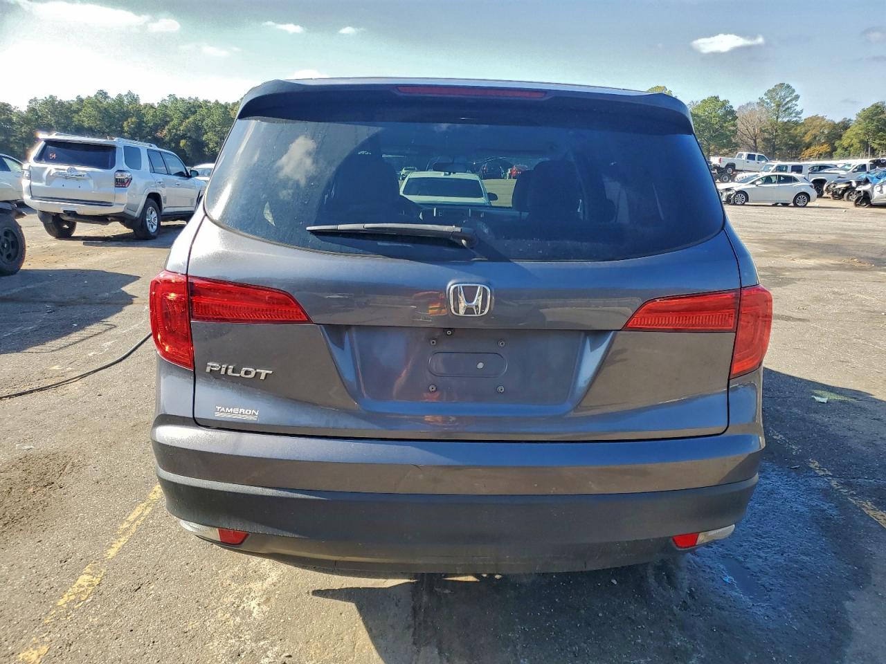 Honda Pilot Lx Image 13