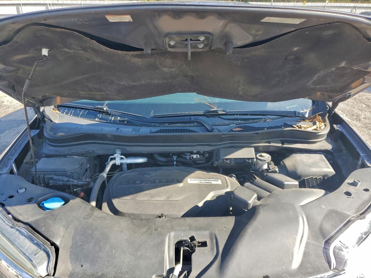 Honda Pilot Lx Image 11