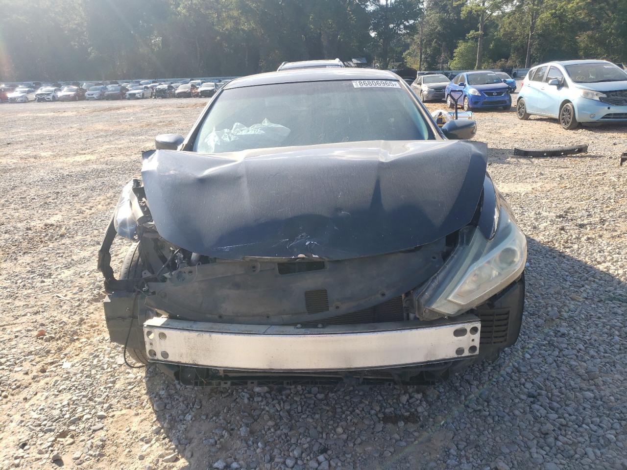 Nissan Altima 2.5 Image 4